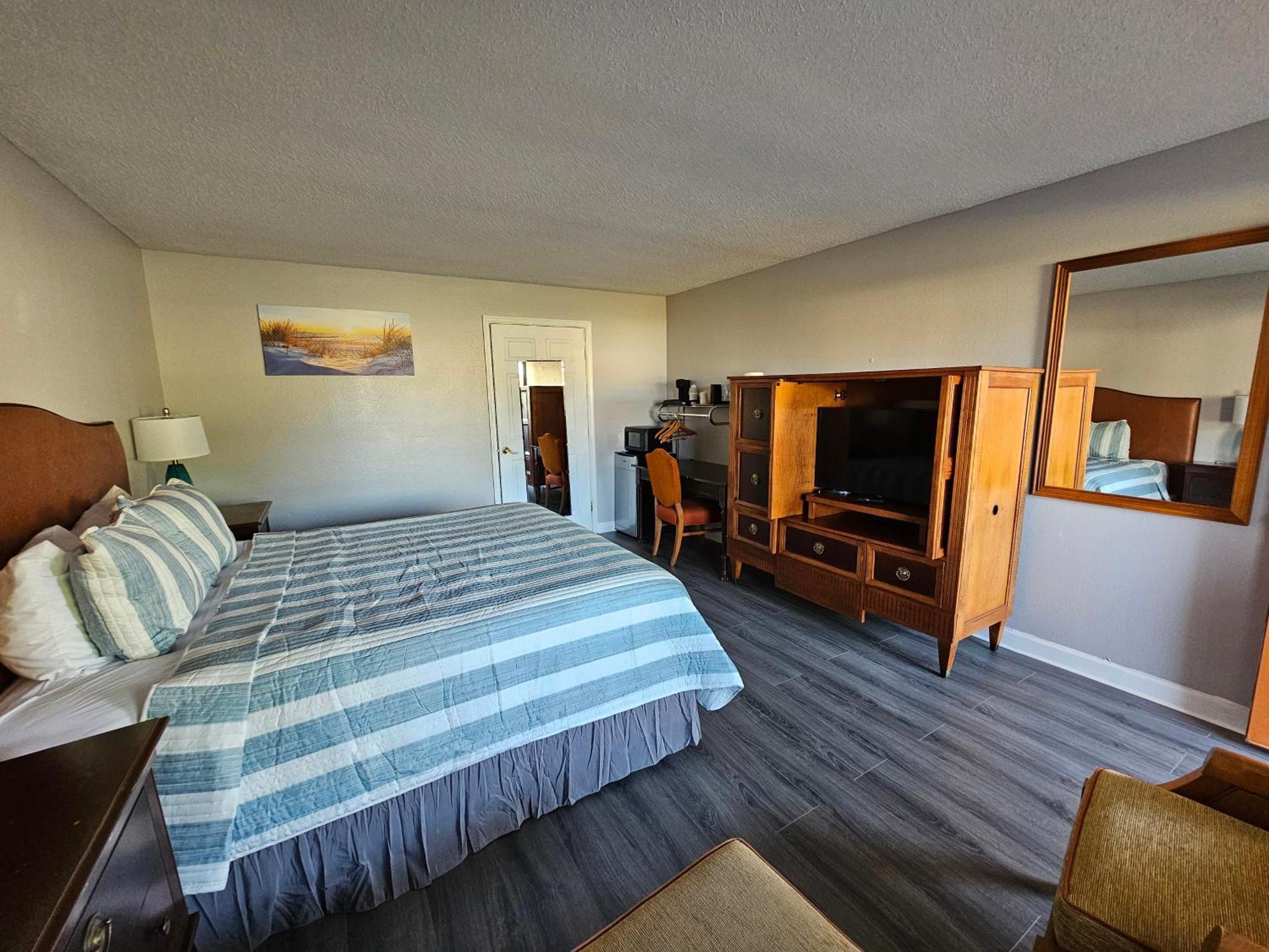 Atlantic Shores Inn And Suites Chincoteague Extérieur photo