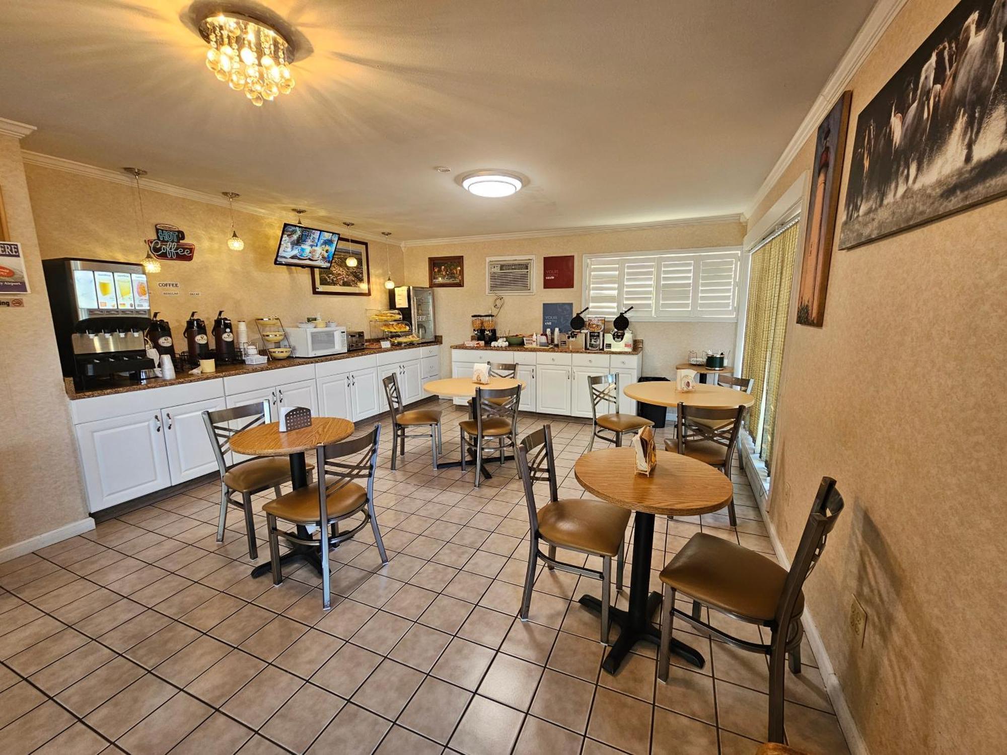 Atlantic Shores Inn And Suites Chincoteague Extérieur photo
