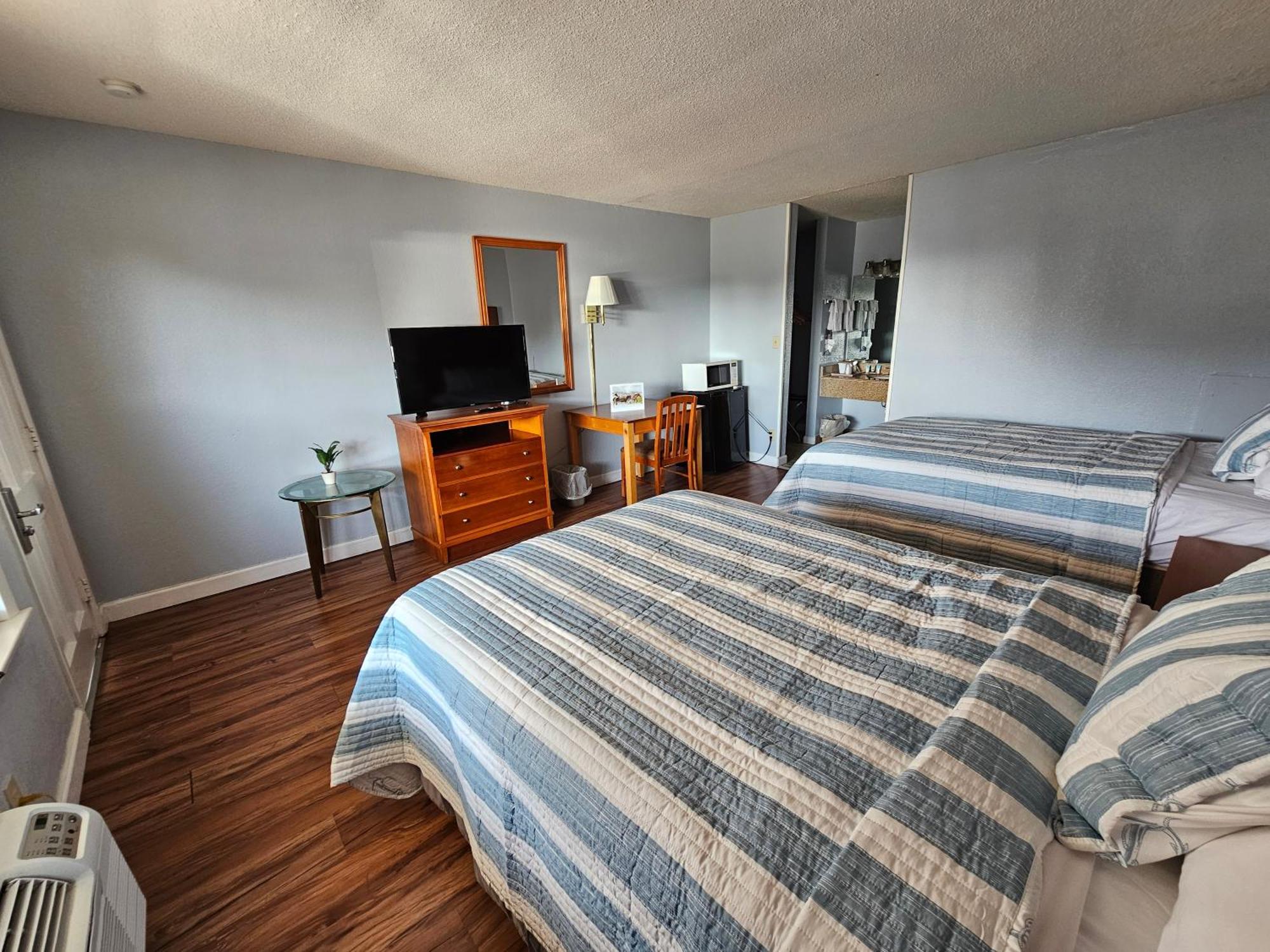 Atlantic Shores Inn And Suites Chincoteague Extérieur photo